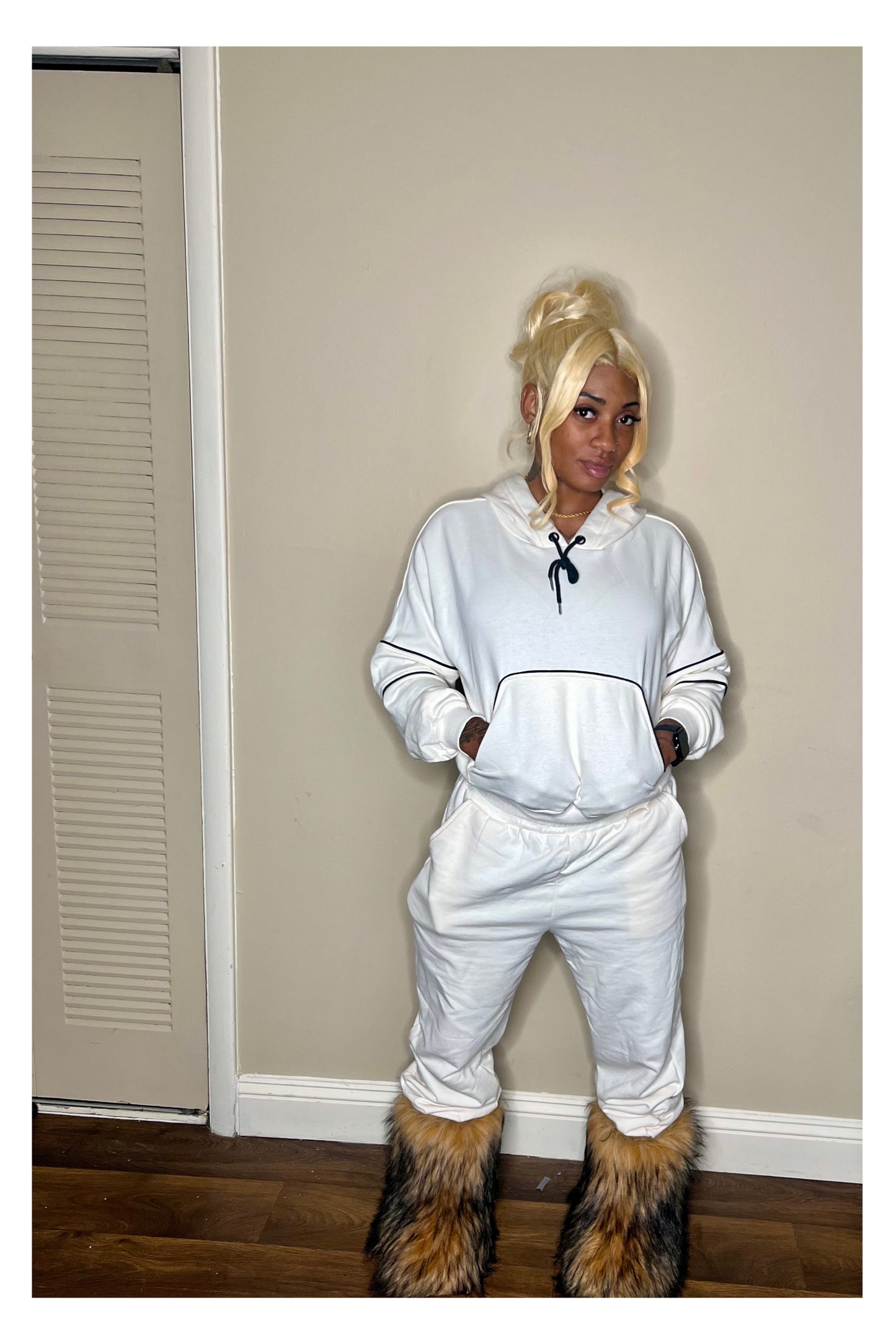 White 2 piece sweat suit